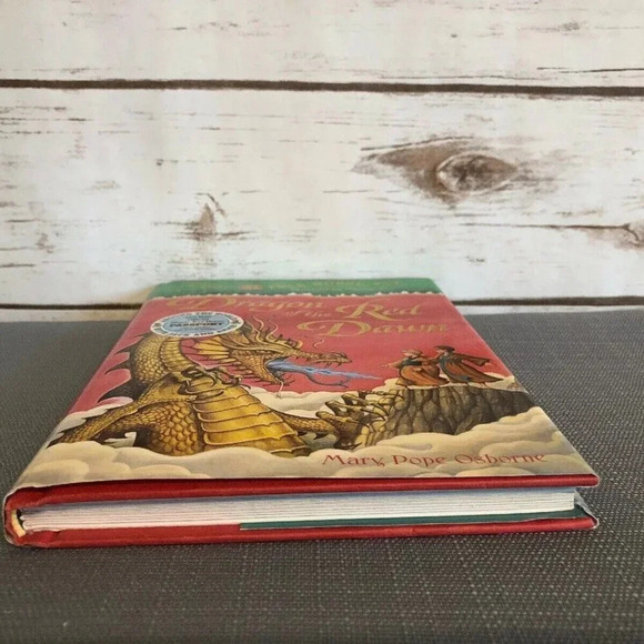 Dragon of the Red Dawn (Magic Tree House #37) by Mary Pope Osborne Hardcover - Picture 4 of 6